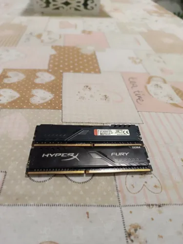 Memória RAM (2 pentes) HyperX Fury 8GB DDR4 2666MHz CL16