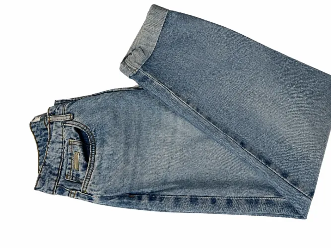 Calça jeans LANÇA PERFUME