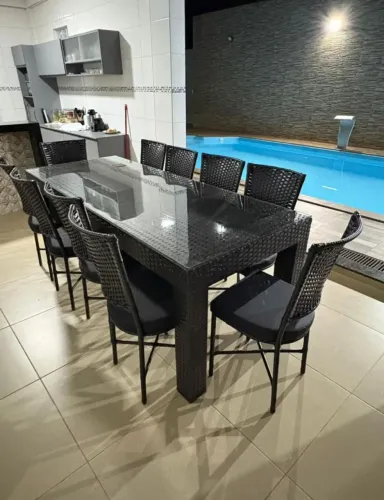 Mesa de Jantar com 10 cadeiras - Promoção