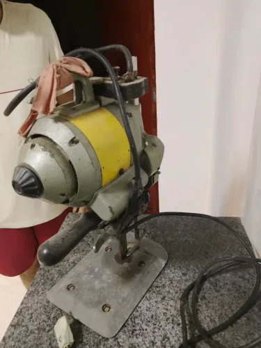 máquina de cortar