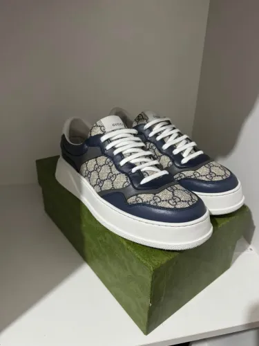 tênis gucci