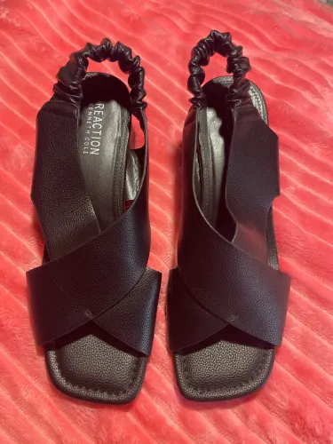 Sandália kenneth cole