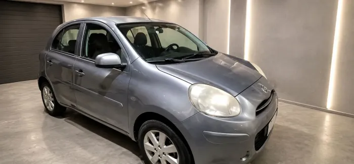 Nissan March S 1.0 16V Flex Fuel 5P 2013