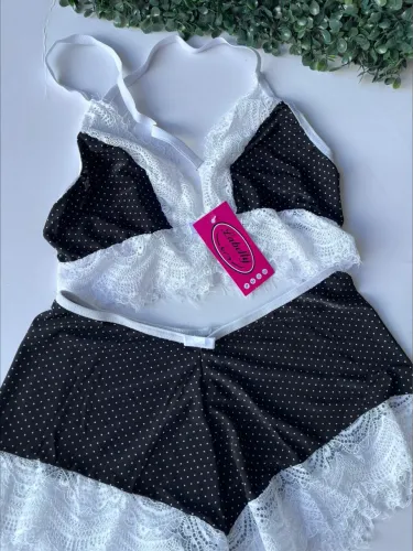 Pijamas e lingerie