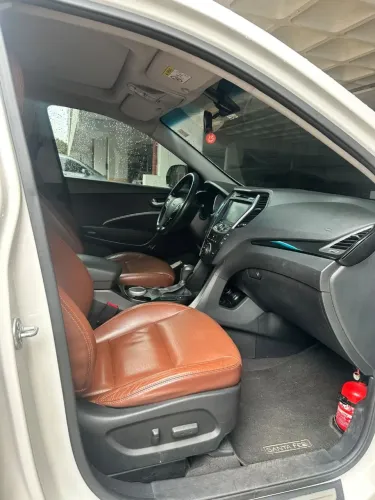 Hyundai Grand Santa Fe 3.3 V6 4X4 Tiptronic 2014