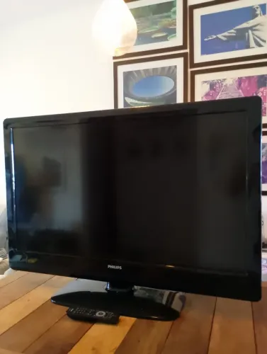 TV 42" LCH FULL HD PHILIPS