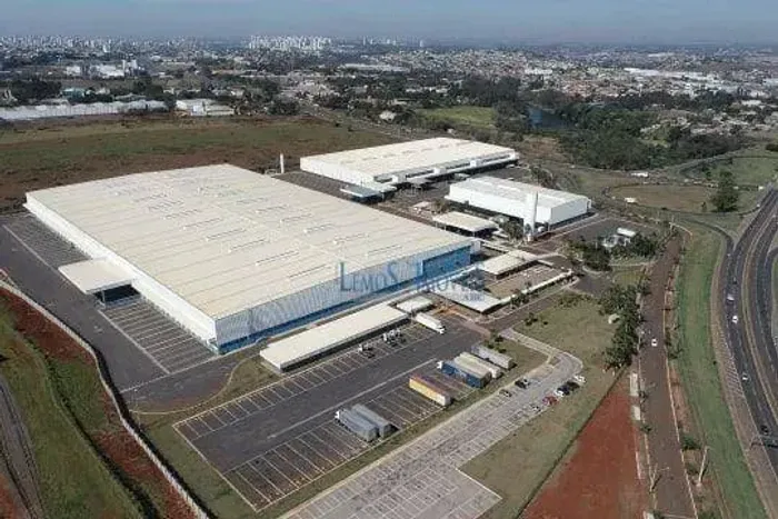Galpão para alugar, 1363 m² por R$ 47.210,59/mês - Jardim Rosicler - Londrina/PR