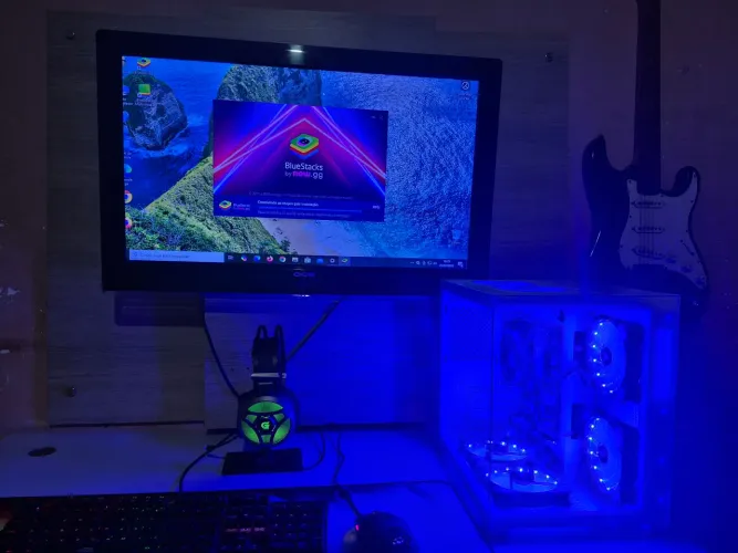 Vendo computador game rayzen 5 4600g 8gb de ram cabinere aquário com 6 fan de led azul