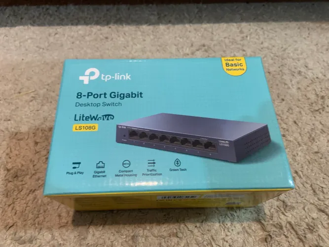 TP-Link Desktop Switch LS108G