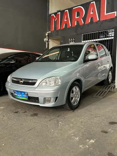 Chevrolet Corsa Hat. Premium 1.4 8V Econoflex 5P 2010