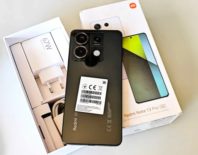 Note 13 Pro 5G 12 GB / 512 GB