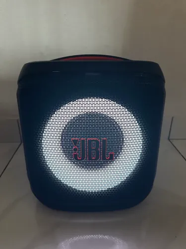 Jbl encore 2 caixa de som, praticamente não usada