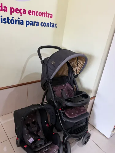 Kit carrinho e bebê conforto cosco