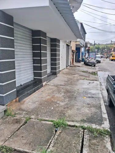 Loja totalmente reformada.