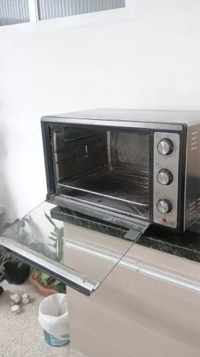 Forno elétrico de bancada Philco 65 litros