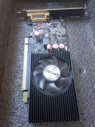 Vendo uma placa mãe com processador Intel core i7 mais memória ram de 10gb
