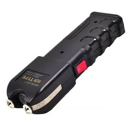 Lanterna LED Profissional Recarregável com Iluminação Ultra Forte