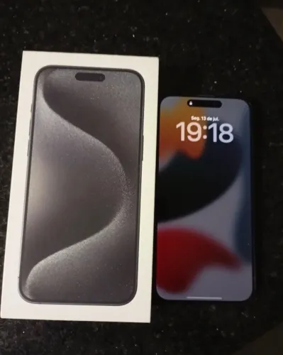 iPhone 15 Pro Max - 256GB - 78% bateria - único dono