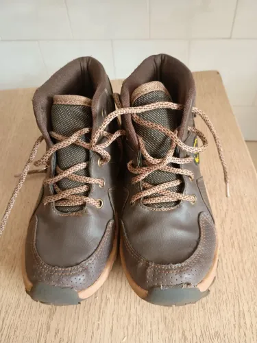 Bota masculina infantil