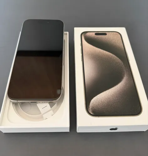 iPhone 15 pro 256gb prata