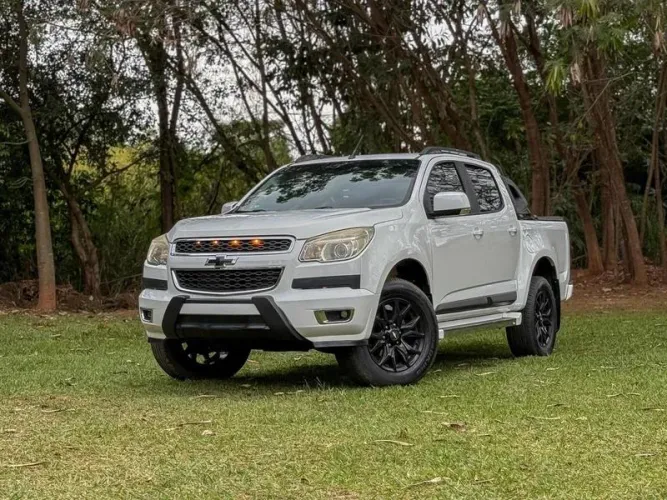 Chevrolet S10 Pick-up LT 2.8 TDI 4X2 CD Diesel 2014