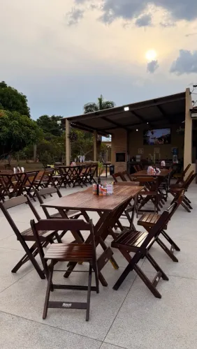 Chácara para Festas e Eventos com Piscina e Área de Lazer
