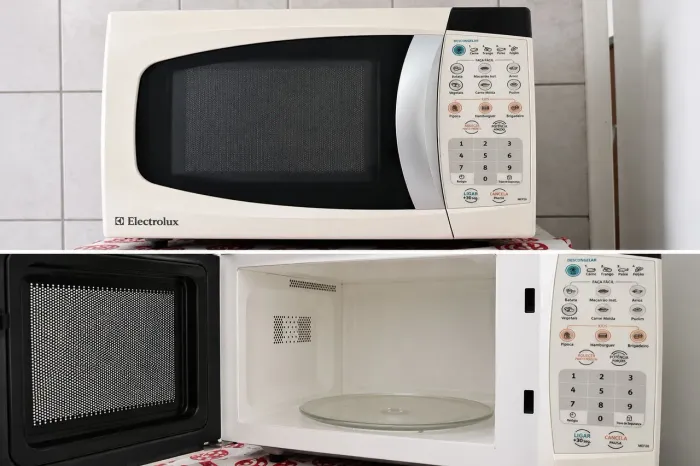 Micro-ondas Electrolux 28L - Não Liga - Para Conserto ou Peças