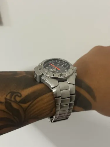 Citizen EcoDrive Bj2040 - 6 ponteiros
