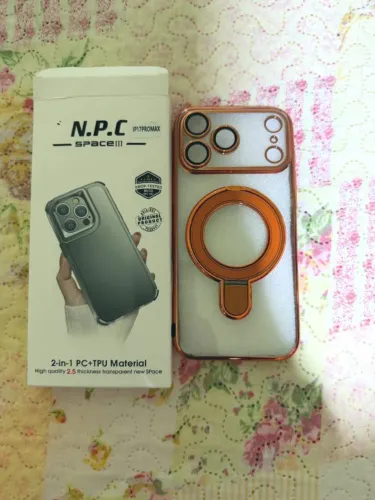 Capa Para iPhone 17 Pro Max Com Suporte Anel Magnético Cor Laranja