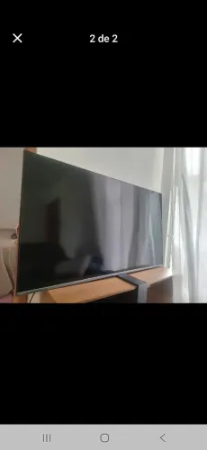 Vendo smart TV 55" britania 4k poucos meses de uso. Funciona perfeitamente R$1500,00