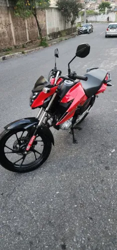 Moto CG fan 2025 