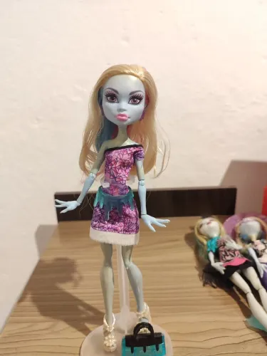 Boneca Monster High Abbey Scaris