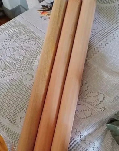 Pe palito 80 cm .