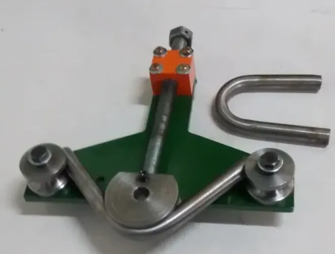 Curvadora manual para tubos