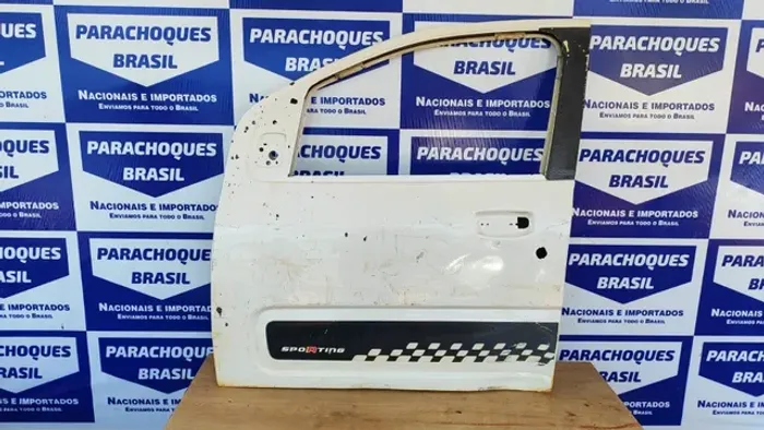 Porta dianteira do Fiat Uno 2015 - usado barato