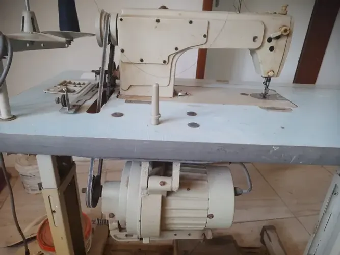 Maquina industrial de costura reta sum especial