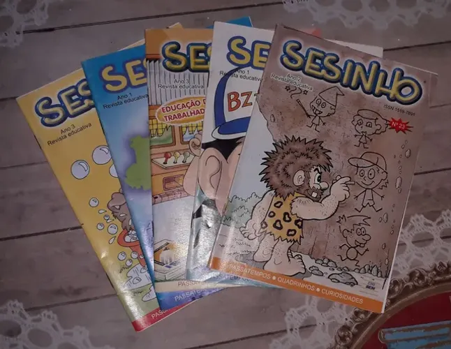 Lote de 5 Gibis Educativos (Histórias e Passatempos) - Antigo e Raro