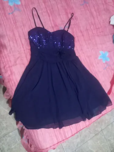 Vestido lindo,de festa, roxo