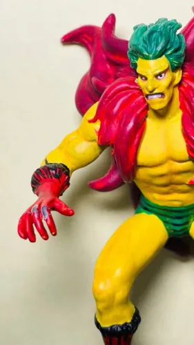 The Creeper / Verme Rastejante Eaglemoss DC Super Heroes miniatura de metal altura 8 cm