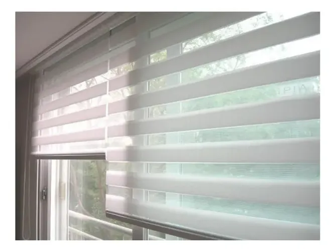 Cortina Double Vision Sob Medida: Elegância e Versatilidade Personalizadas