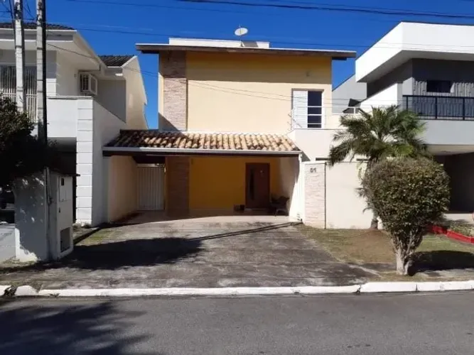 Sobrado De 3 dormitórios sendo 1 suíte Cond. estrada Velha de Tremembé