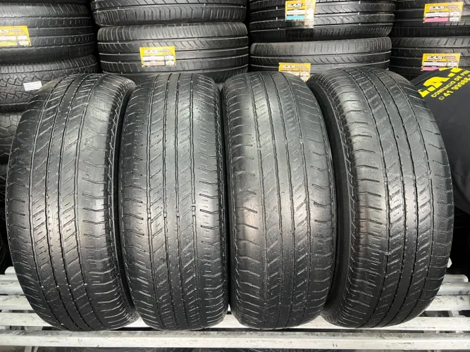 Pneus 265/65/17 Bridgestone Jogo R$499 (usados) / Pneus 265/65R17