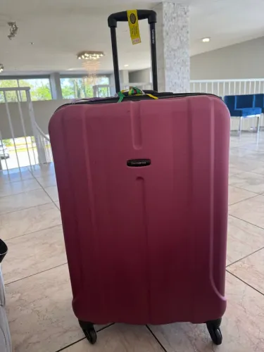 Mala de Viagem Samsonite Rosa