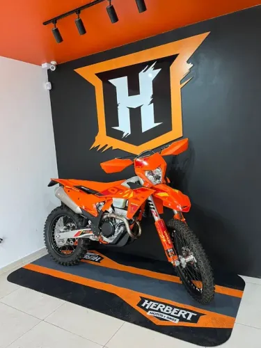 Ktm 350 sixdays 2025