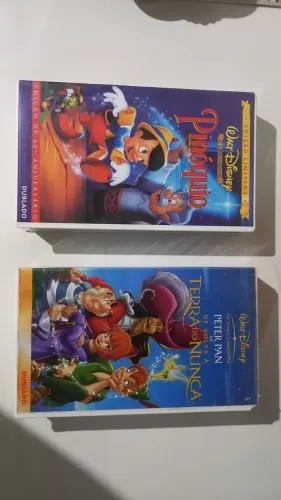 Duas fitas vhs personagem Disney