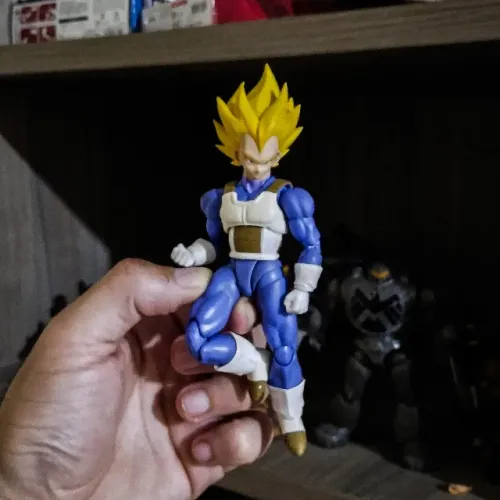 Vegeta Supr Sayajin 2;0 SH Figuarts Bandai