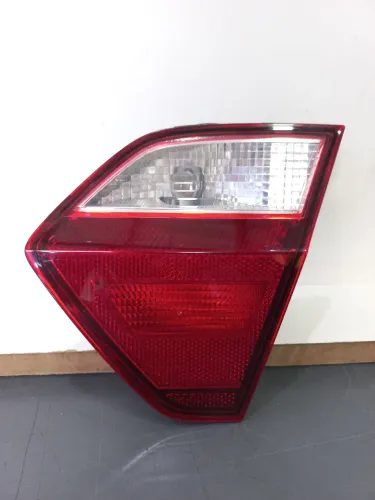Lanterna Traseira Vw Voyage G6 G7 2015 a 2020 Original Tampa