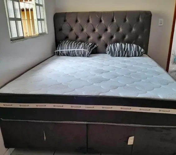 Cama Box  Queen com Cabeceira Estofada