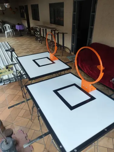 Basquete e Traves de Futebol