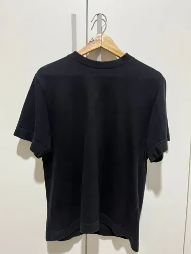 Camiseta/camisa preta romã. ORIGINAL